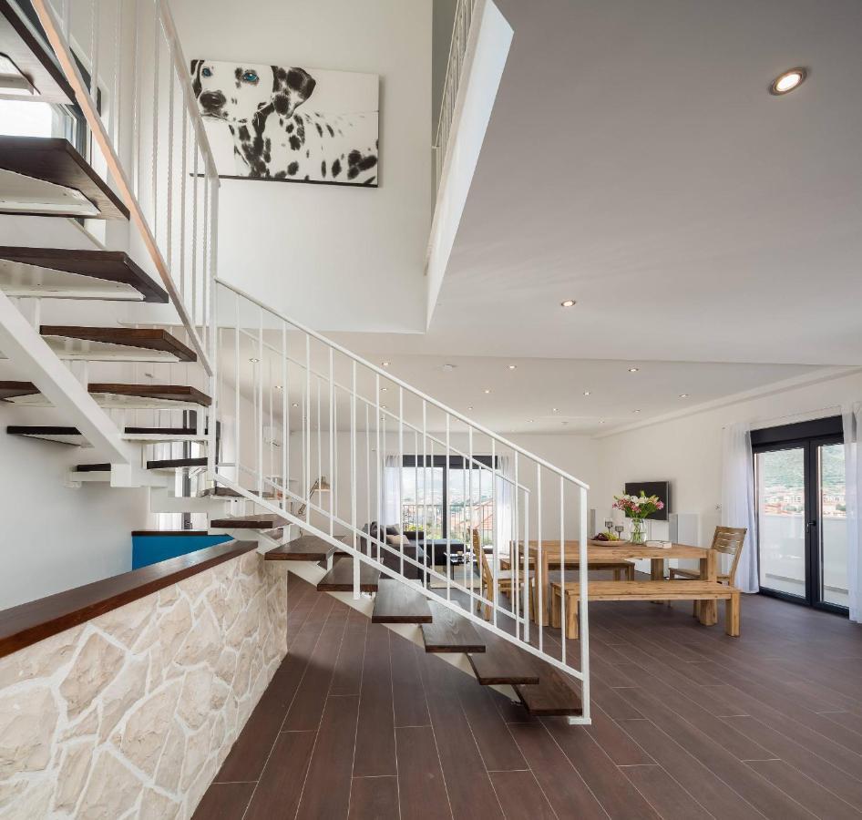 Salt, Luxury Retreat In Villa *