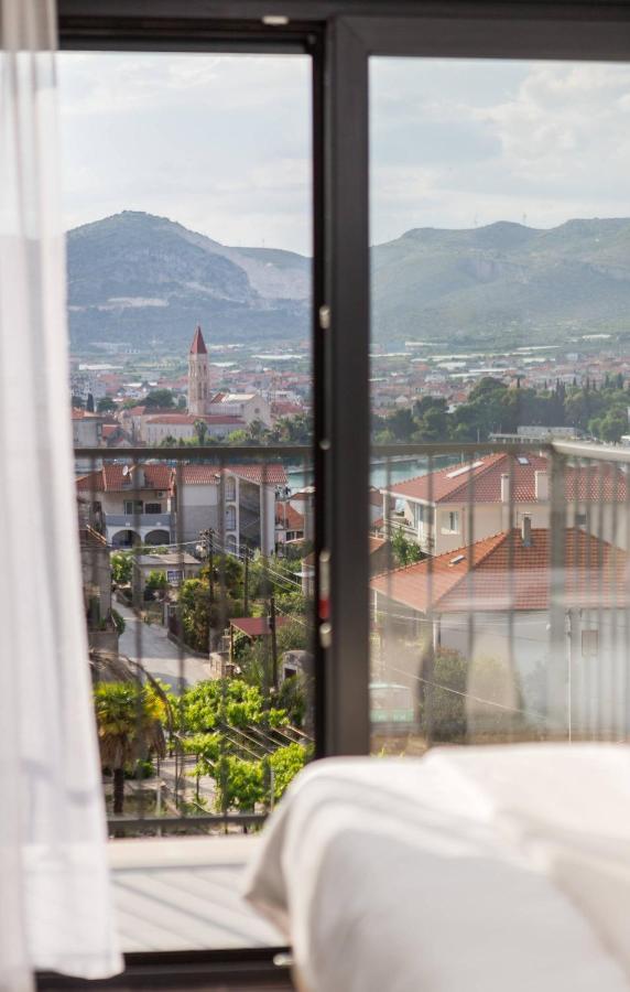 Salt - 10 People, Heated Pool, Trogir, Near & Split Airport Villa Trogir