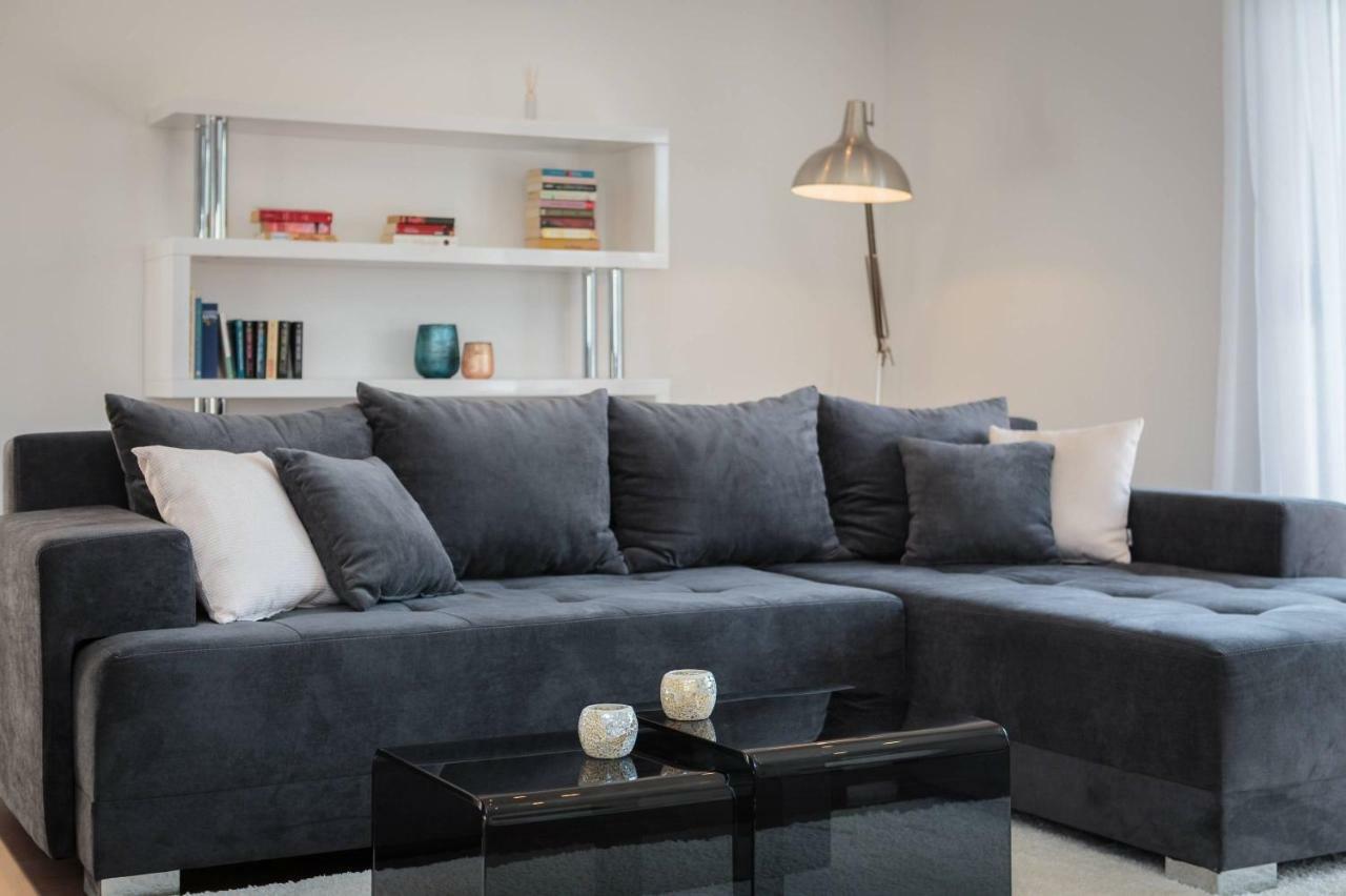 Salt - 10 People, Heated Pool, Trogir, Near & Split Airport Villa Trogir